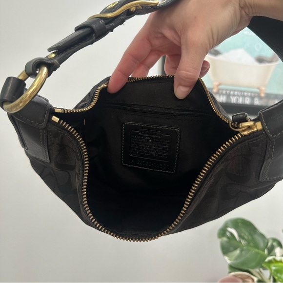 Coach Y2K Signature Canvas Hobo Shoulder Bag - Picture 14 of 16